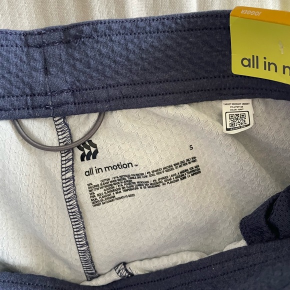 Size small All In Motion joggers. - Picture 2 of 2